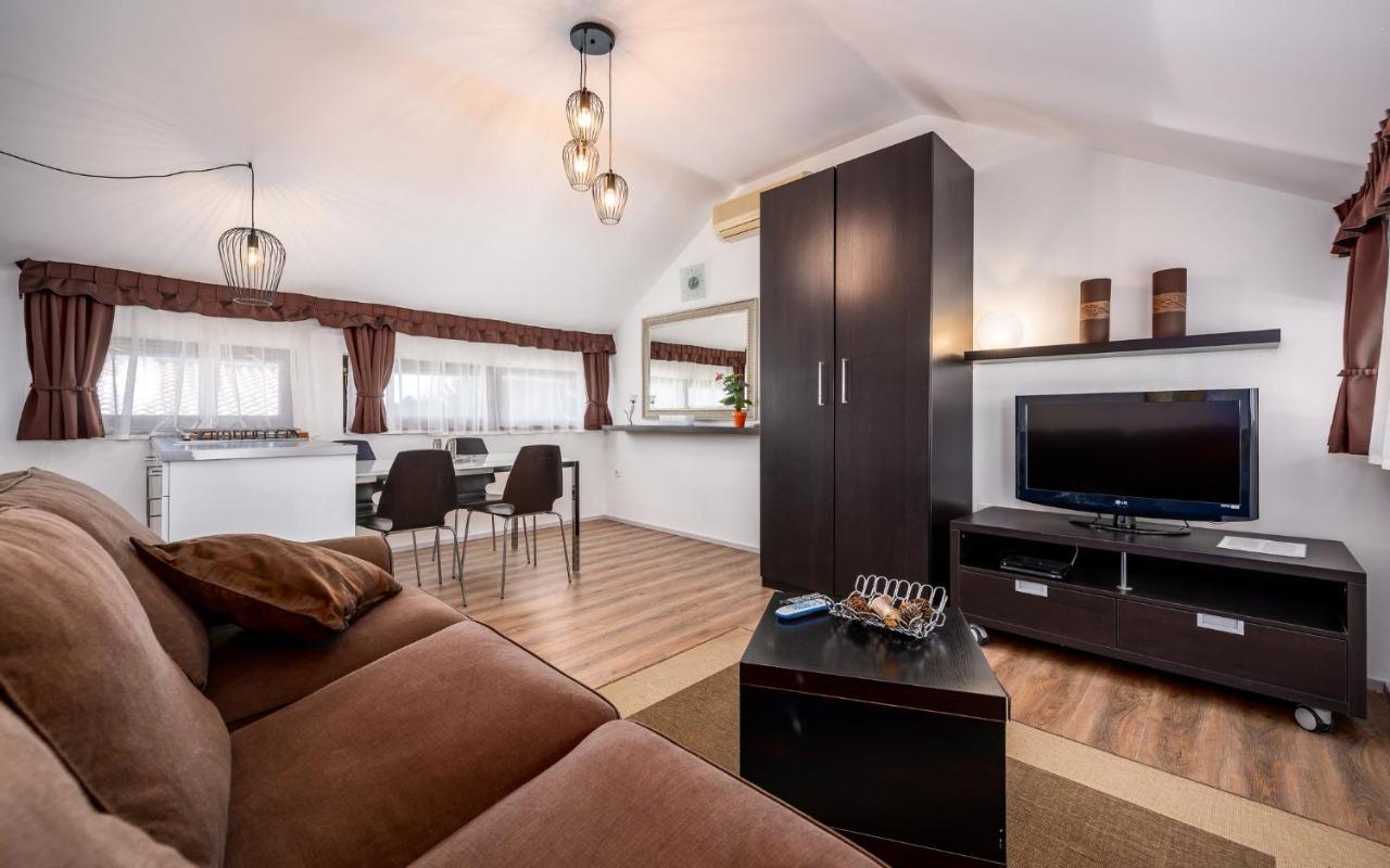 Apartment Katoro อูมัค ภายนอก รูปภาพ