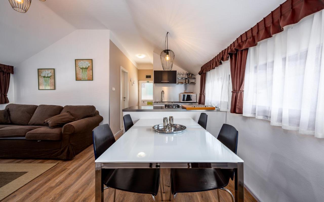Apartment Katoro อูมัค ภายนอก รูปภาพ